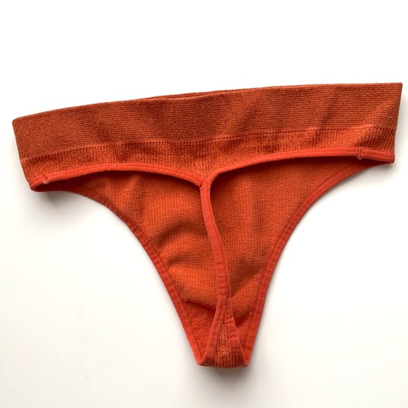Bonds Originals Ribbed Bra with Matching Thong Rust Underwear Size M - Picture 3 of 5